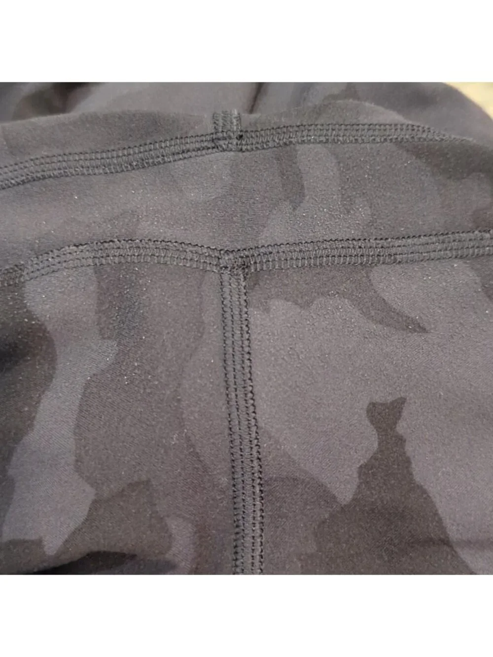 Lululemon Align Crop *21